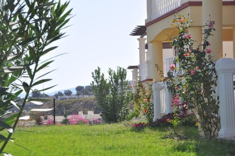 Lakeside Garden Holiday Village Bogazici Chambre photo